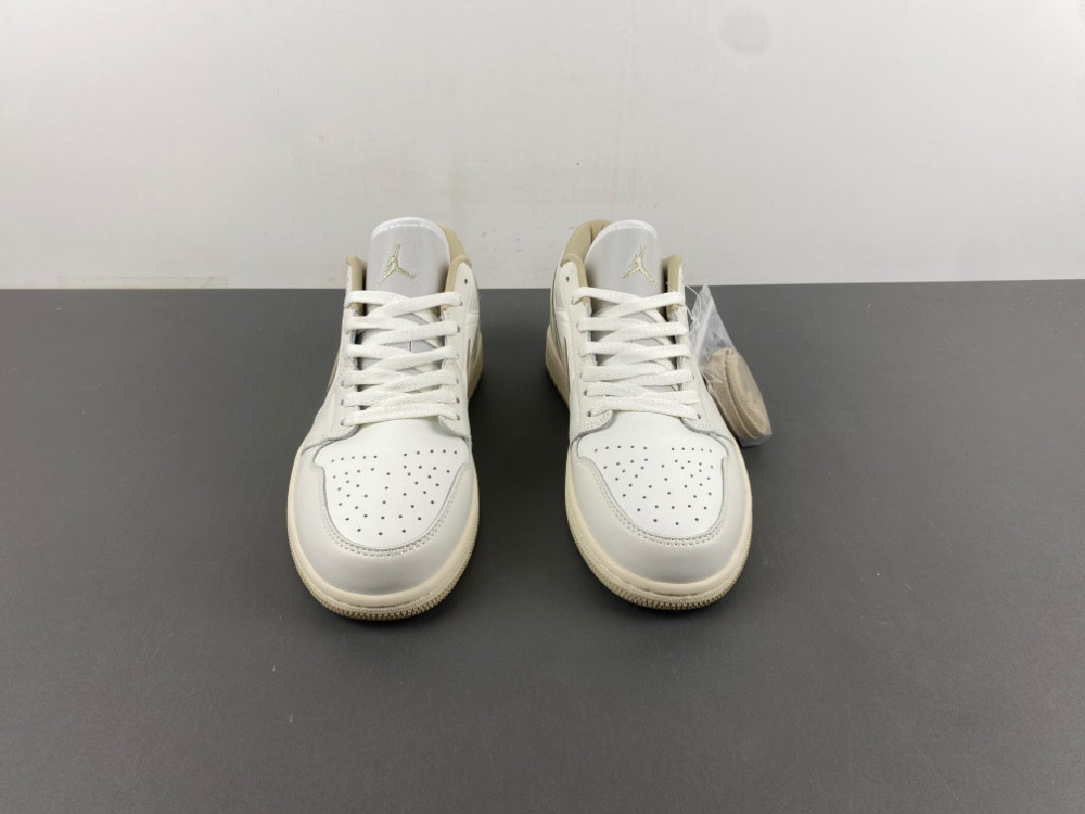 Air Jordan 1 Low