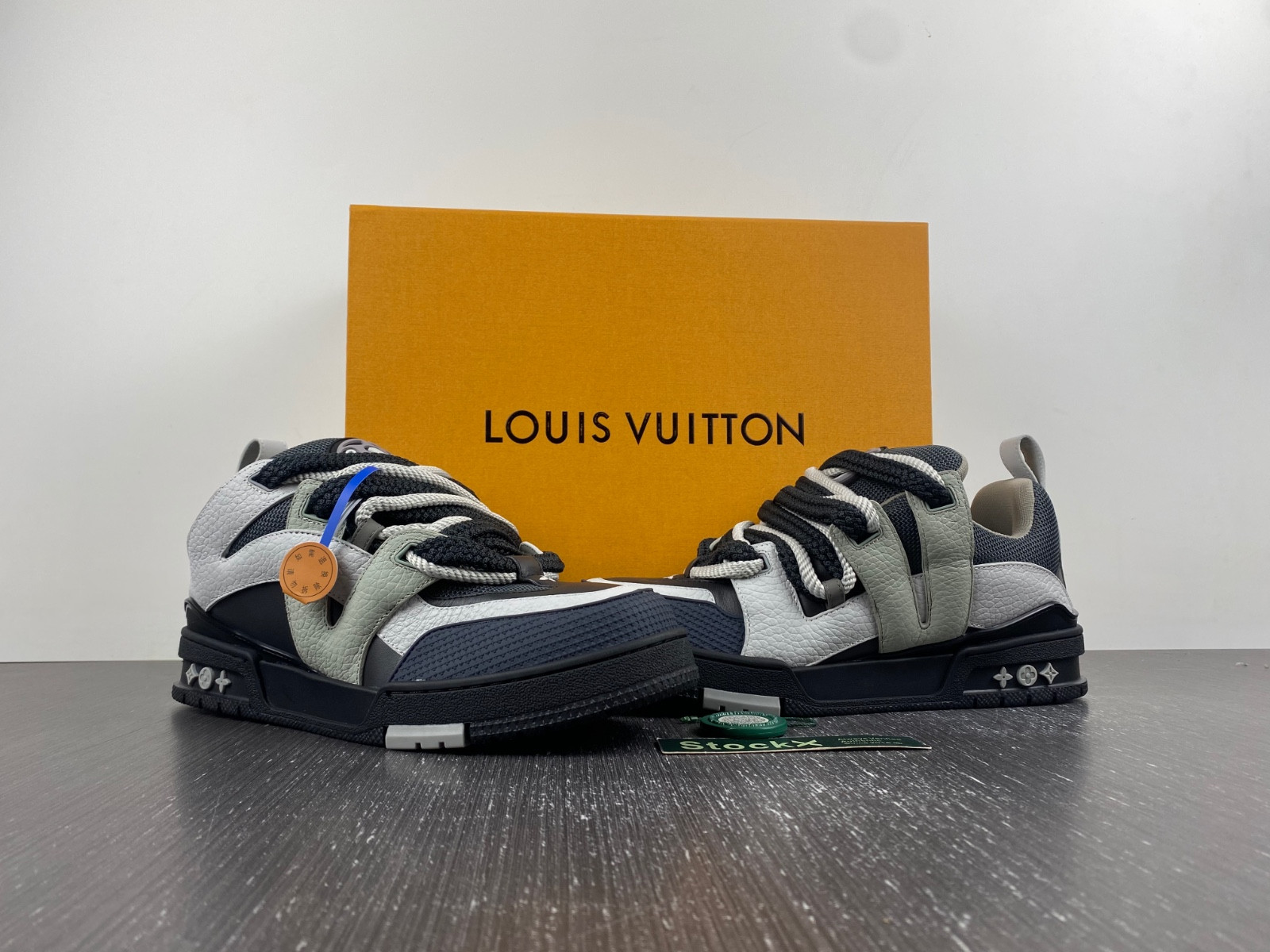 lvt sneakers