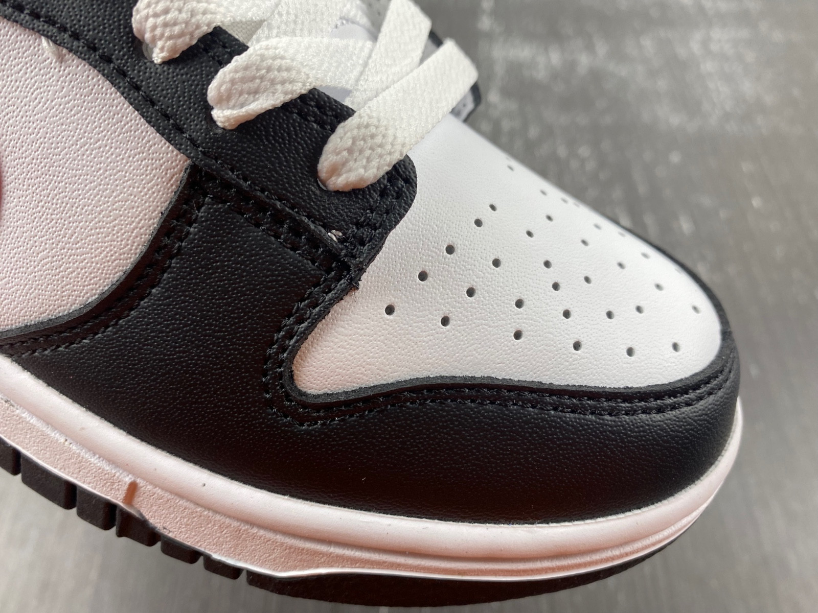 nike dunk low "dark obsidian/fierce pink" fb9109-401