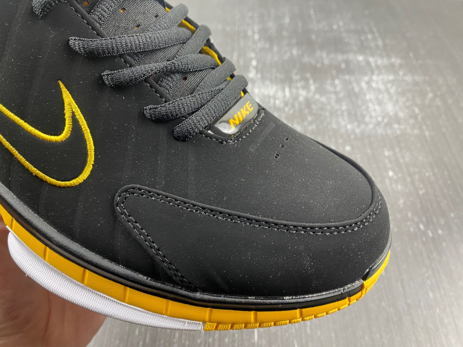 nike air zoom huarache 2k4