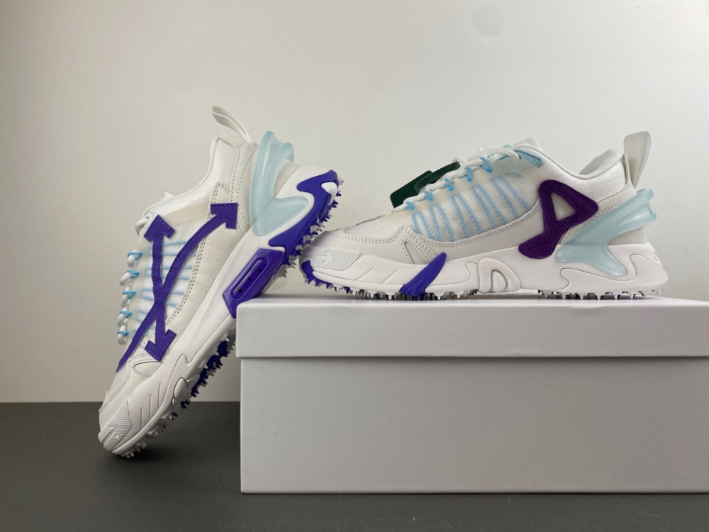 OF C/O ODSY-1000 SNEAKER