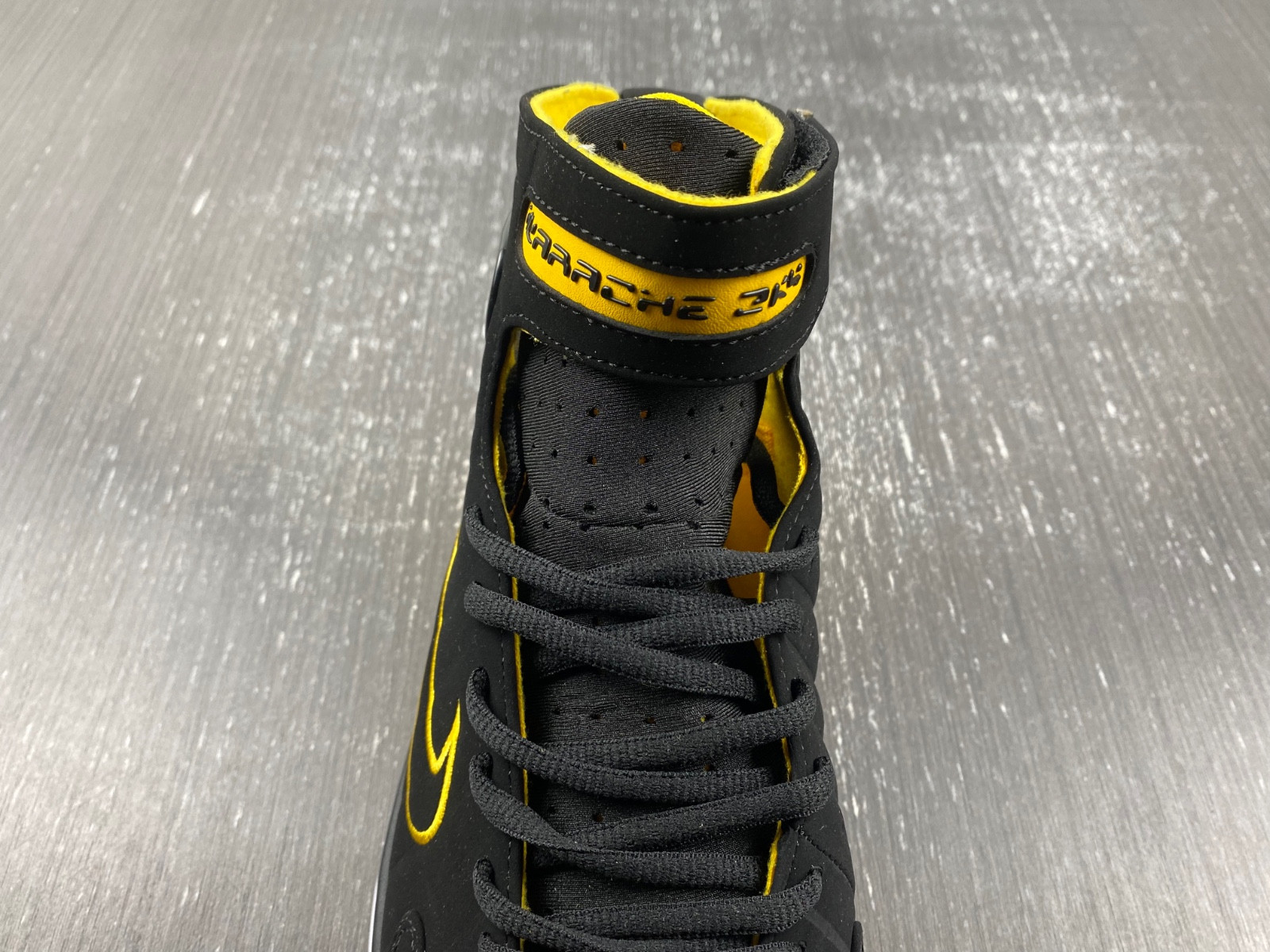nike air zoom huarache 2k4