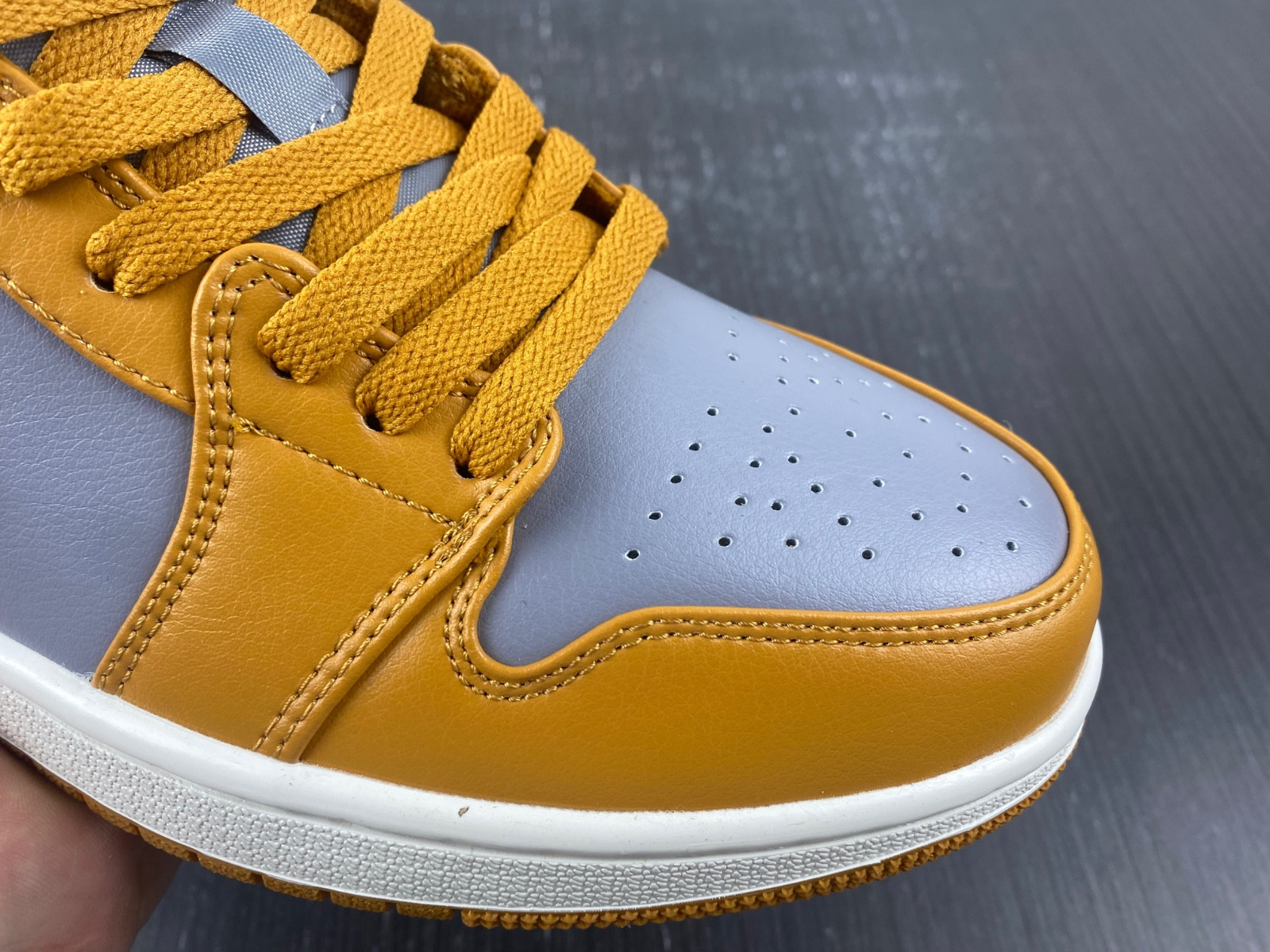 air jordan 1 low curry grey dc0774-020
