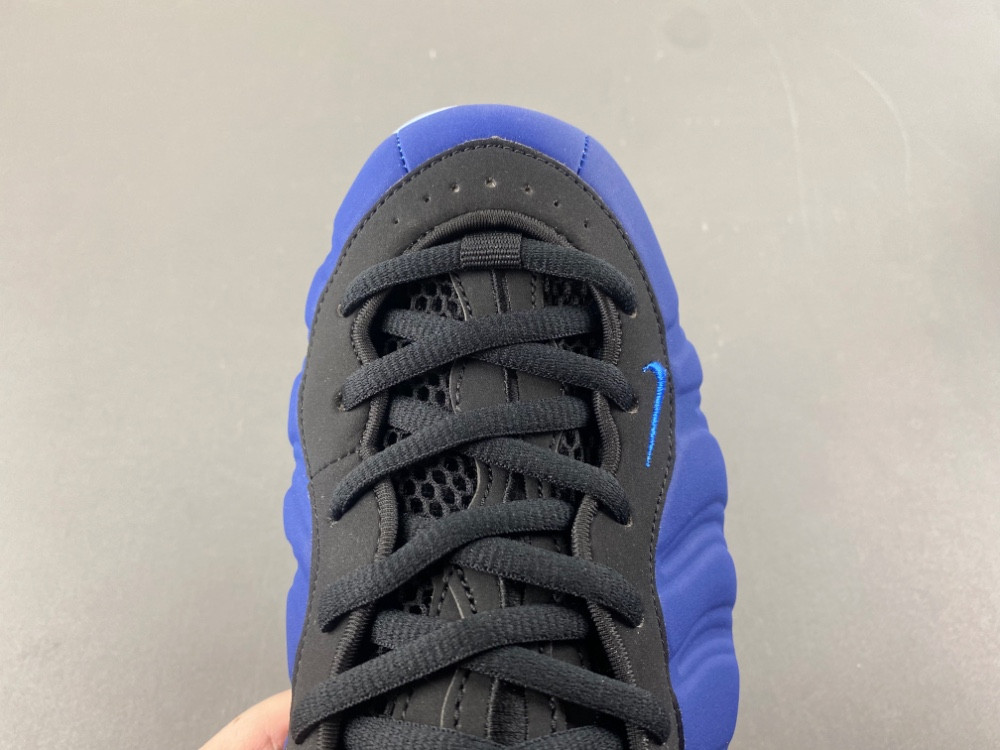 Nike Air Foamposite One Deep Royal HJ5195-400