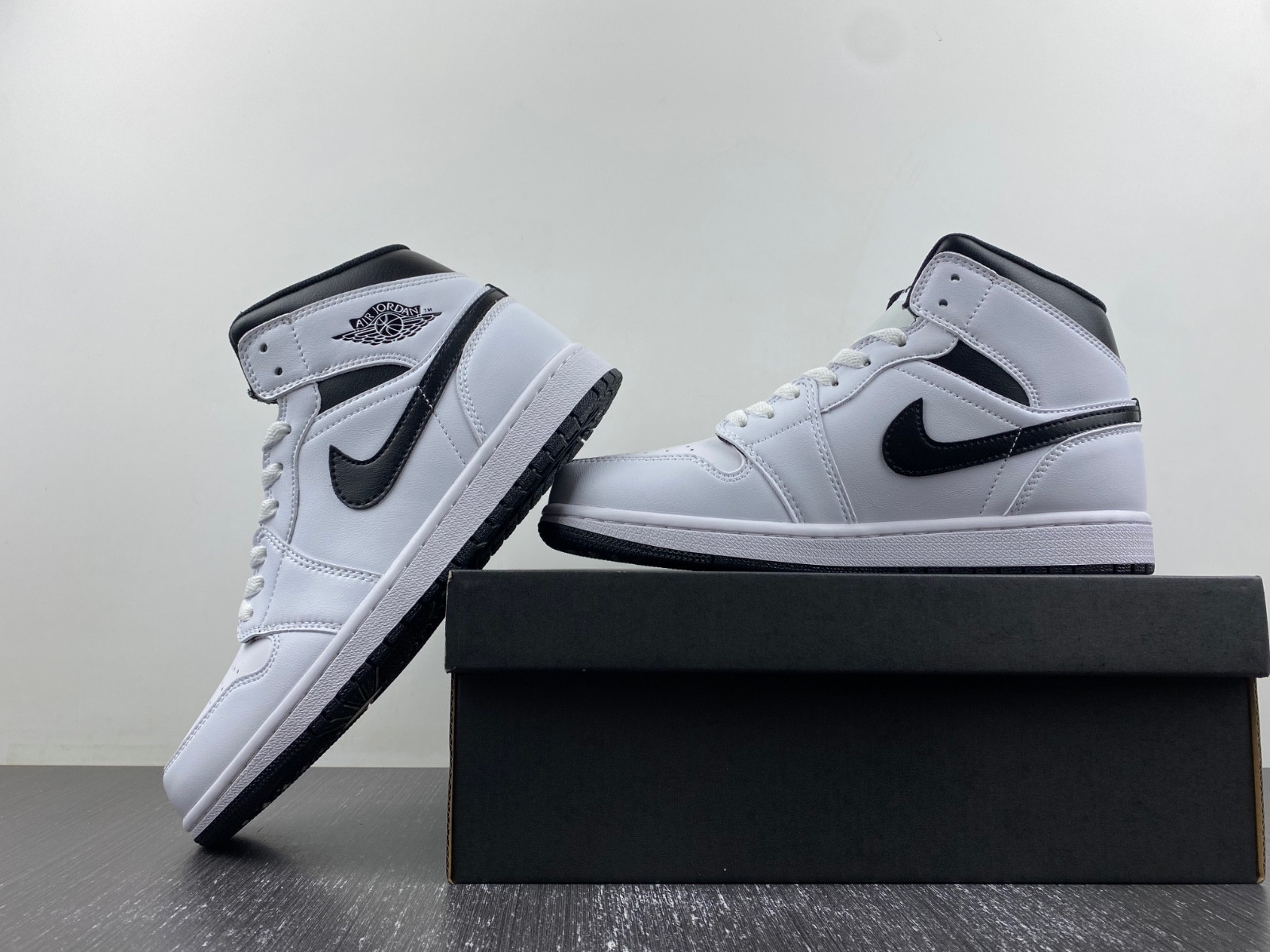 air jordan 1 mid stromtrooper dq8426-132