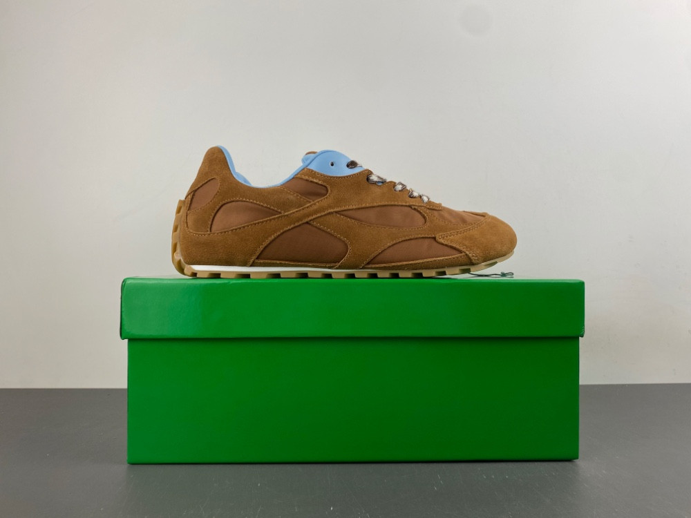 B0tt*ga Ven*ta Orbit Sneaker