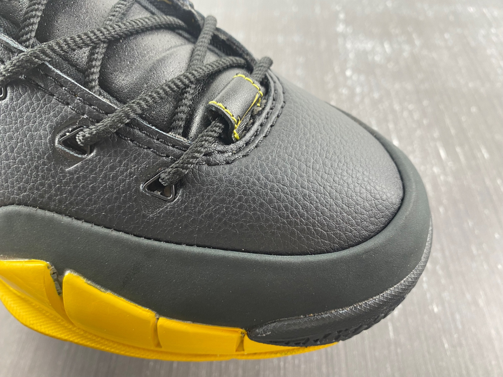 nike zoom kobe 1 protro