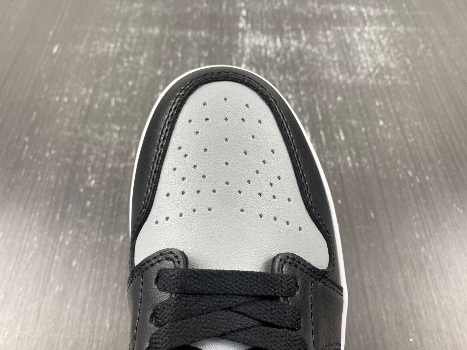 air jordan 1 low "black/grey/red" dc0774-062