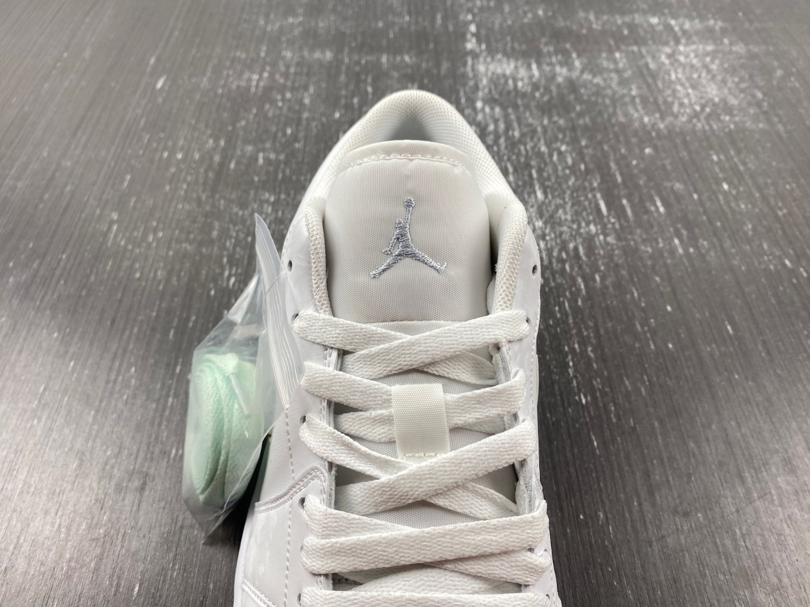 air jordan 1 low gs glitter swh fq9112-100