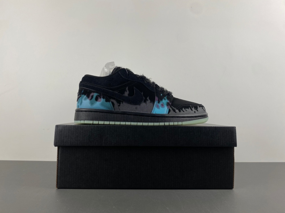 Air Jordan 1 Low Fortune Fly Halloween HQ3442-001