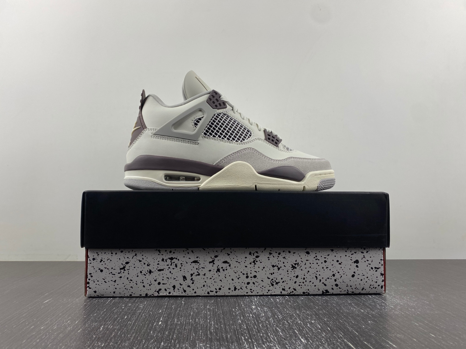 a ma maniere x air jordan 4 wmns "phantom" fz4810-001