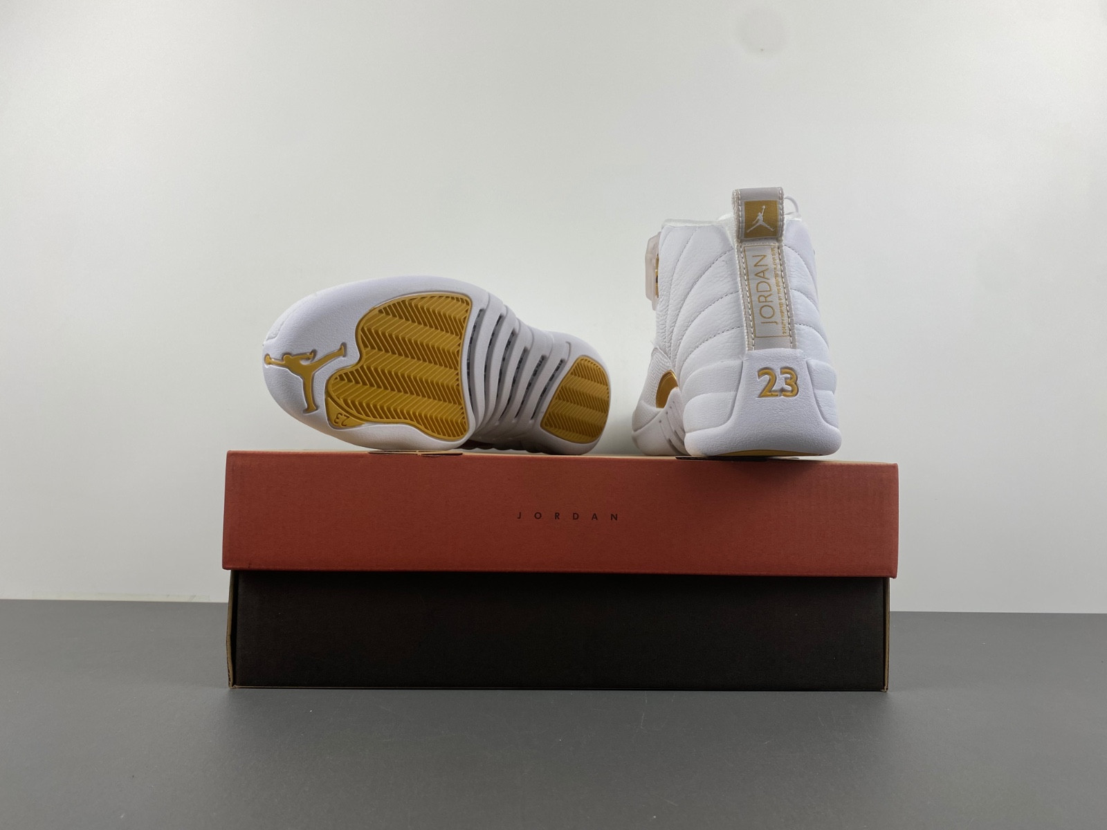 air jordan 12 wmns "phantom" fd9101-007