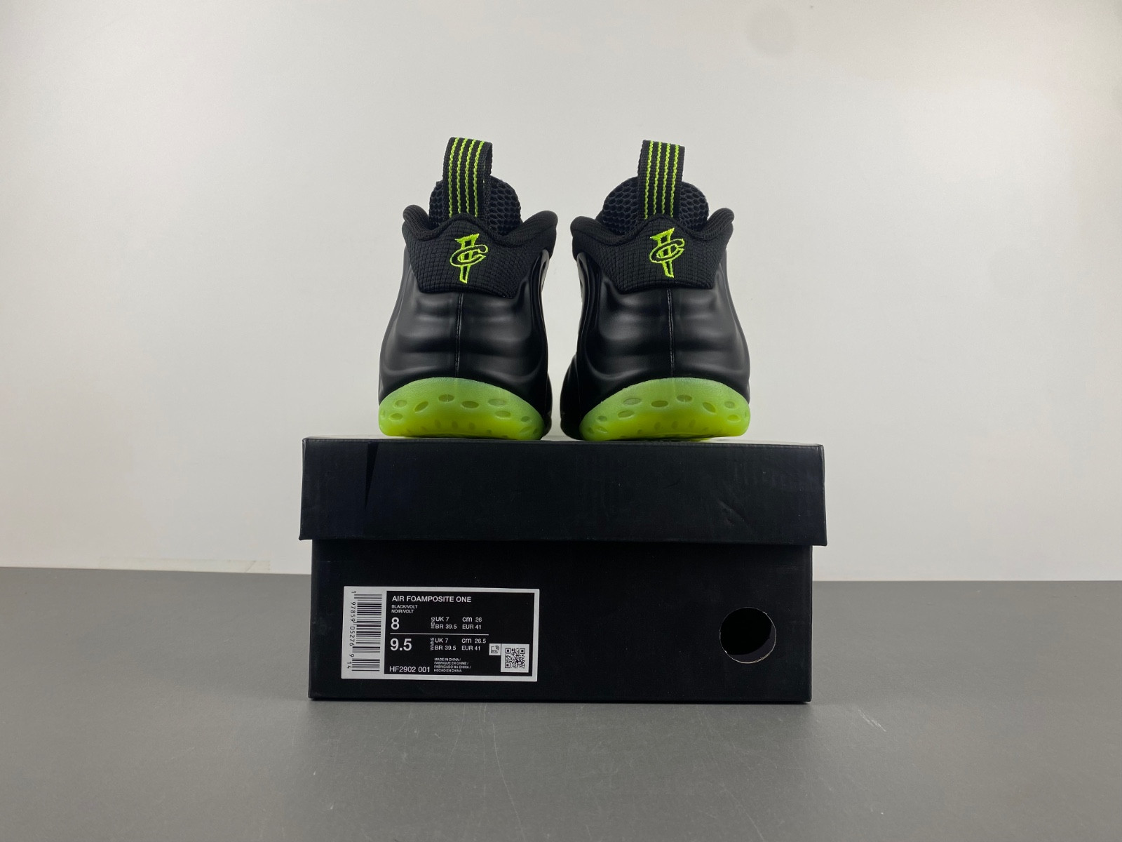 Nike Air Foamposite One Black Volt HF2902-001