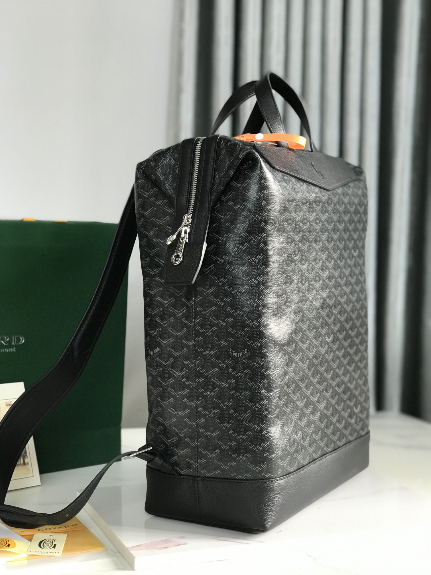 G09ard purse
