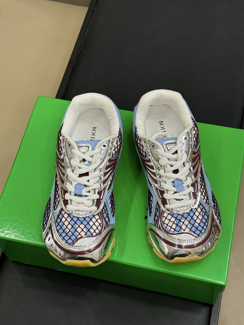 B0tt*ga Ven*ta Orbit Sneaker
