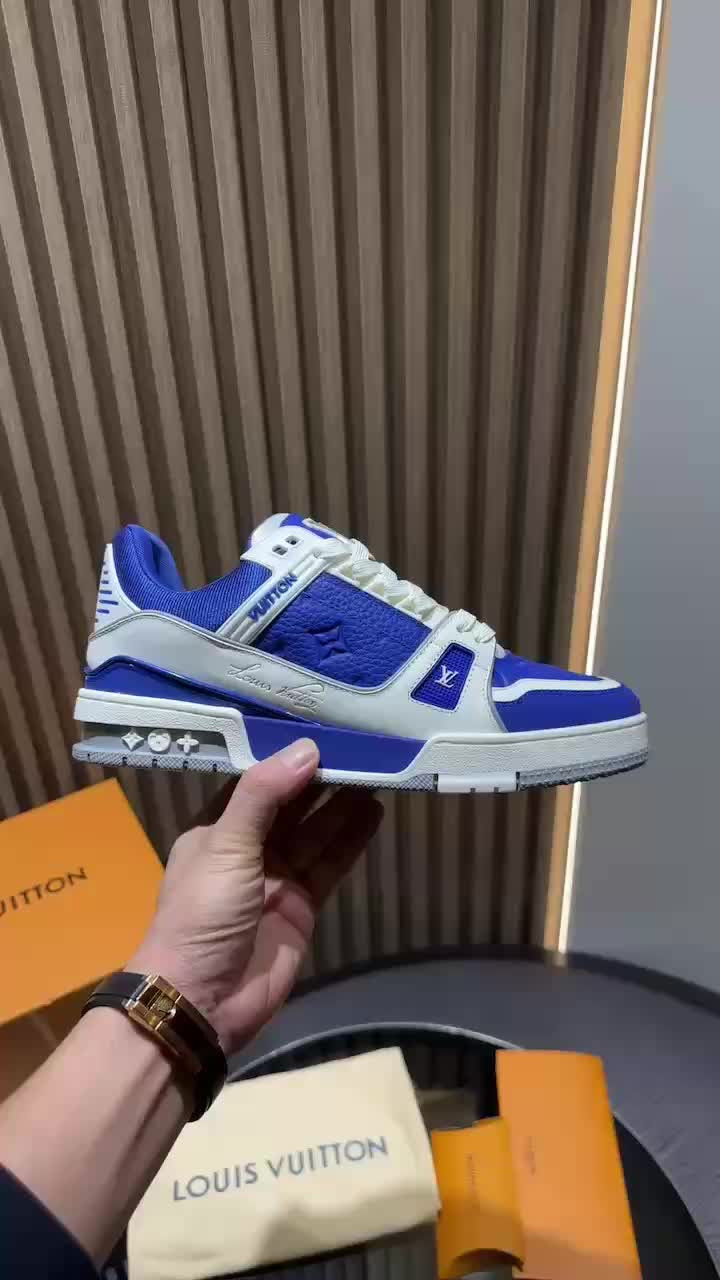 LVT SNEAKERS
