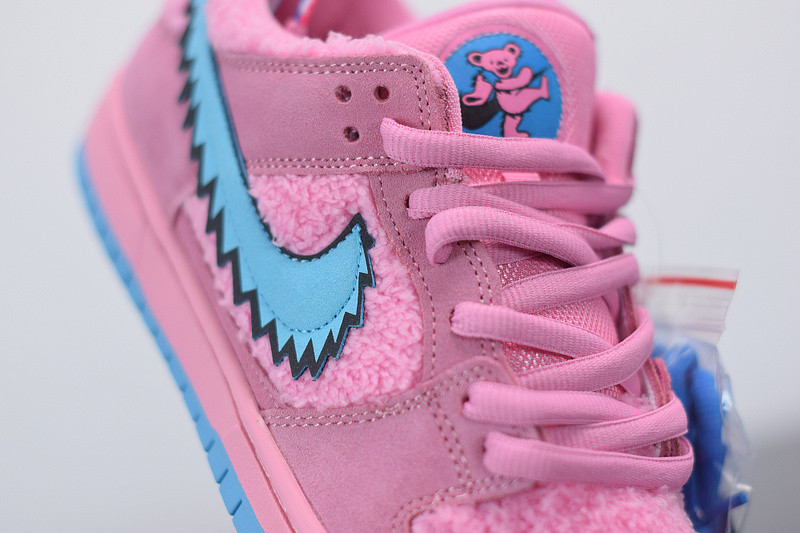 grateful dead x nike sb dunk low “pink bear” cj5378-600