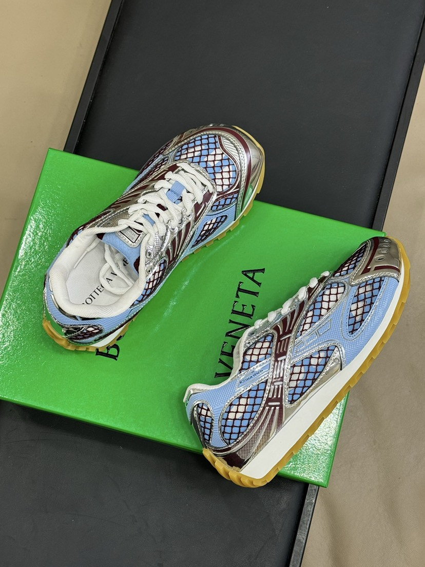 B0tt*ga Ven*ta Orbit Sneaker
