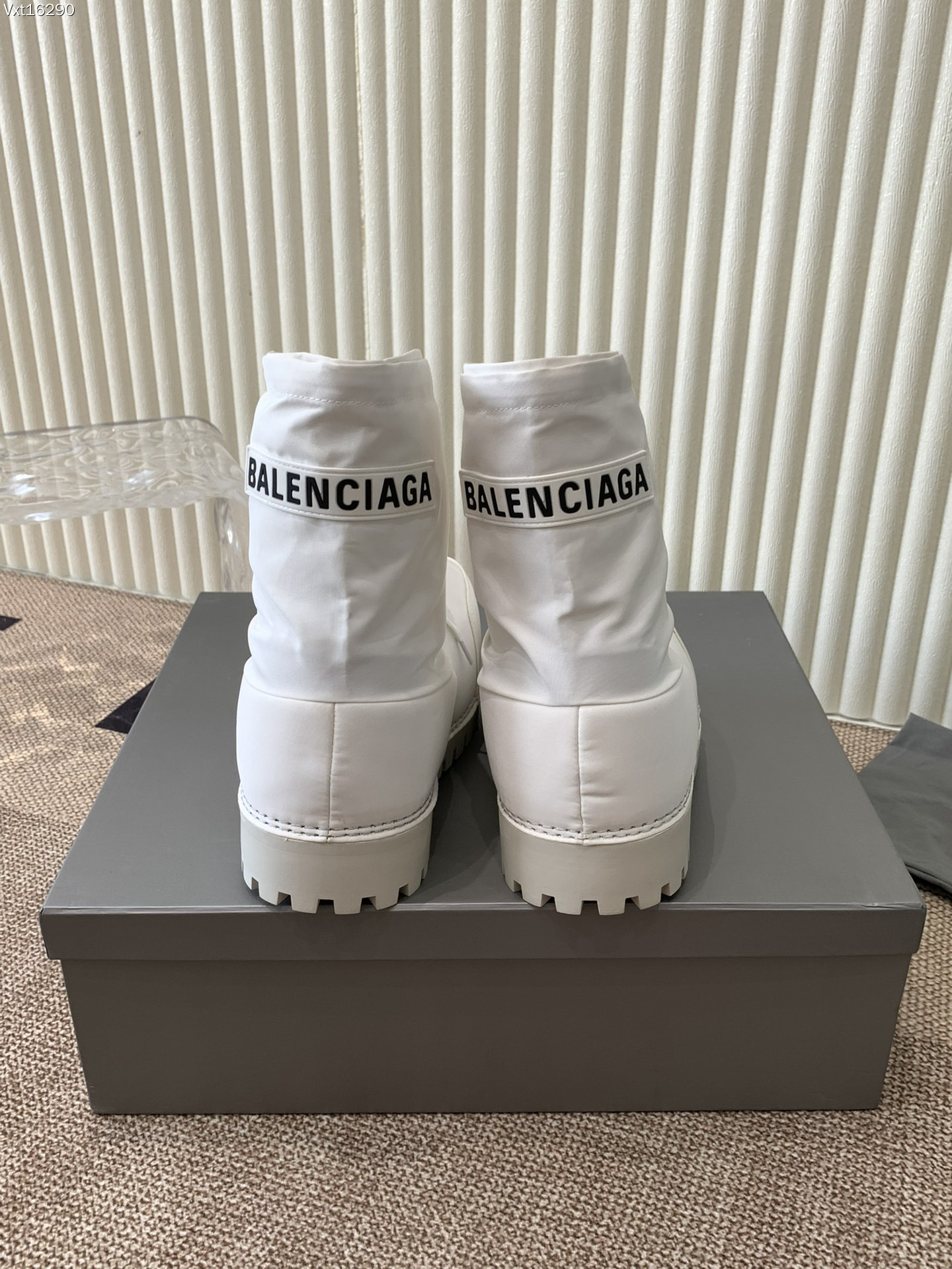 BC BOOTS