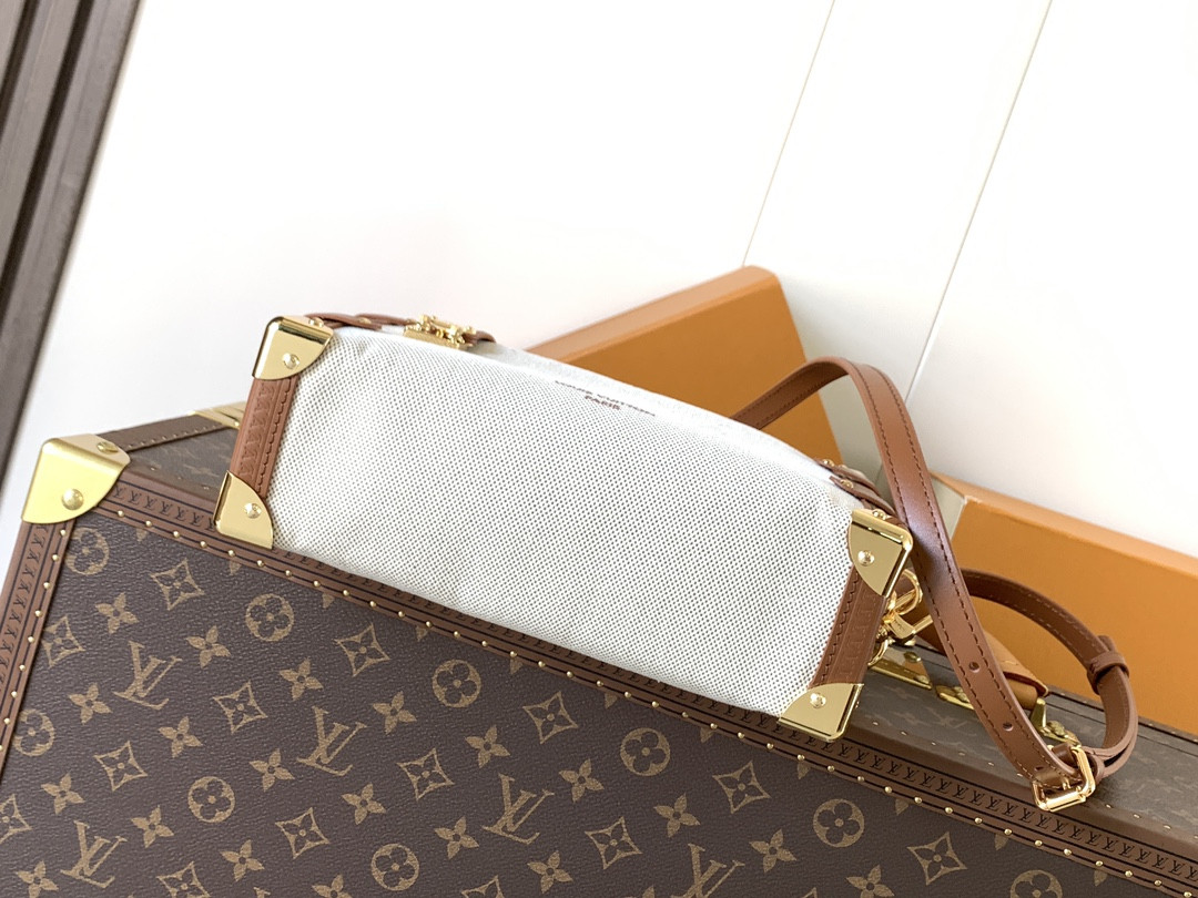 LVT PURSE