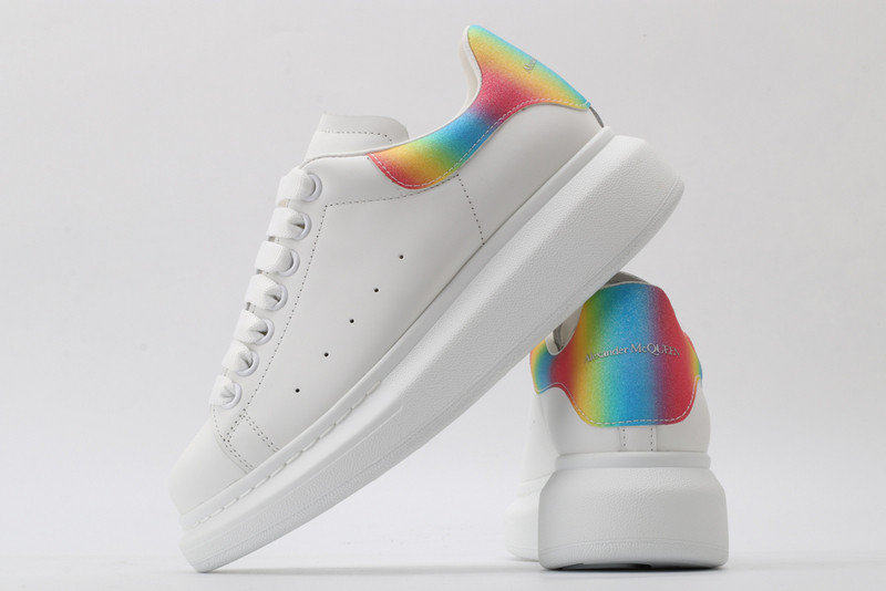 alexer mceen sneakers