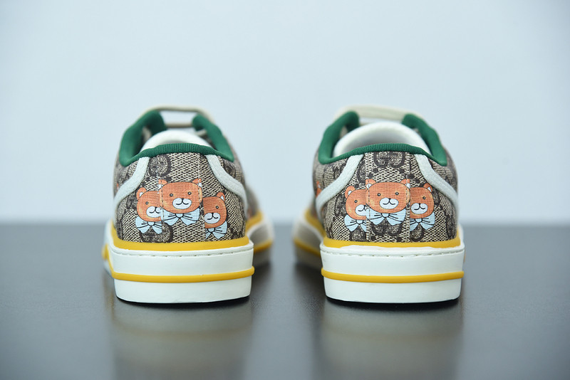 g*u*i sneaker