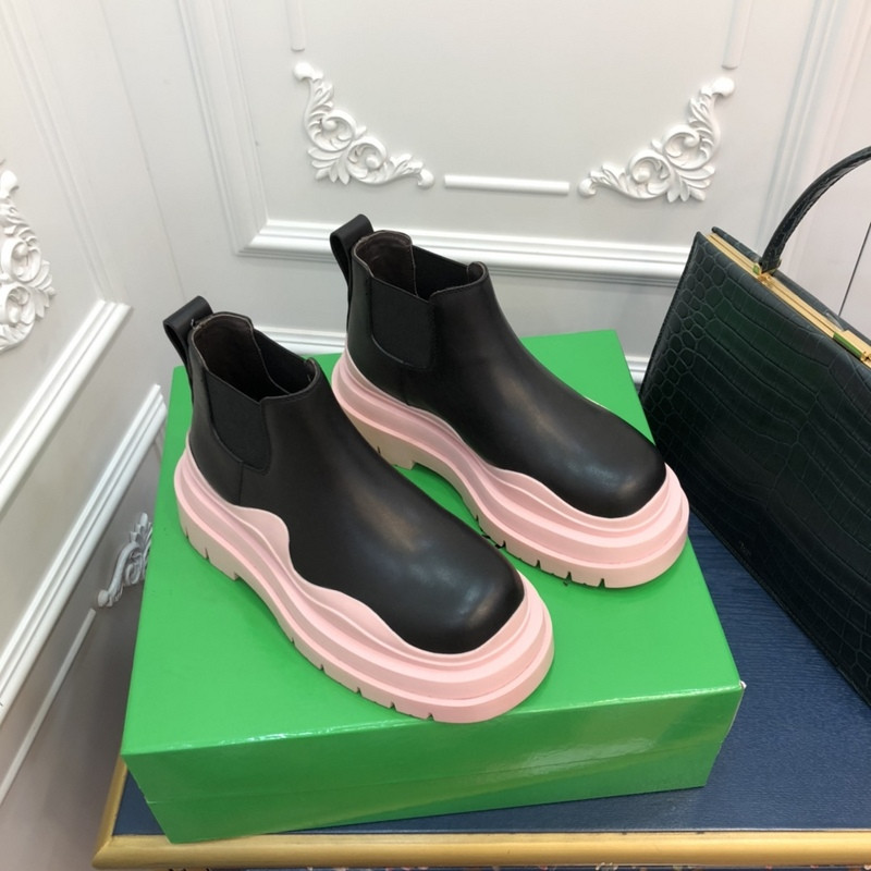 Bo*te*ga ve*ne*ta sneaker