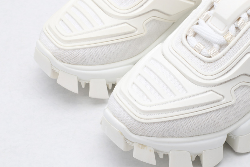 pr sneaker