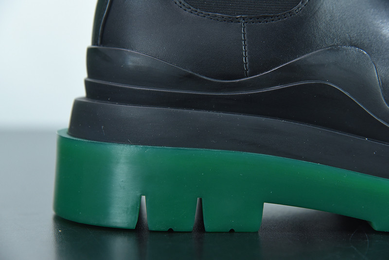 Bo*te*ga ve*ne*ta sneaker