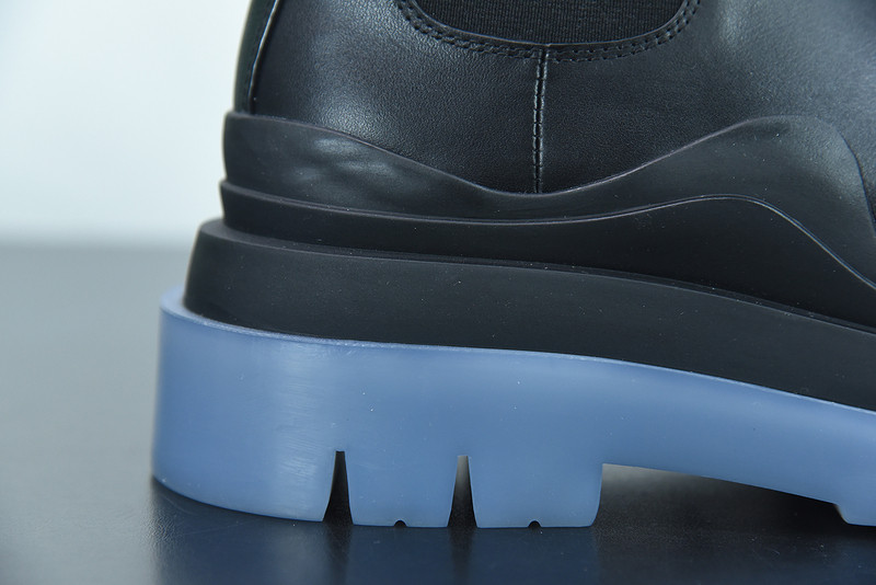 Bo*te*ga ve*ne*ta sneaker
