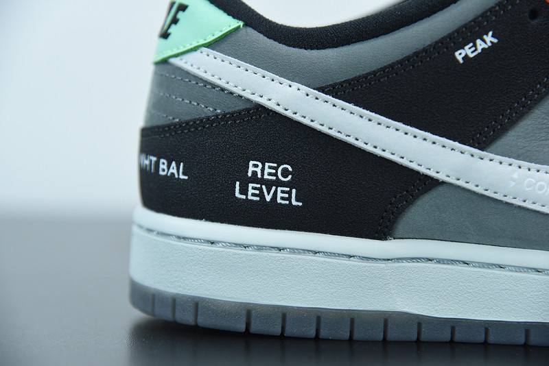 nike dunk low “camcorder” cv1659-001