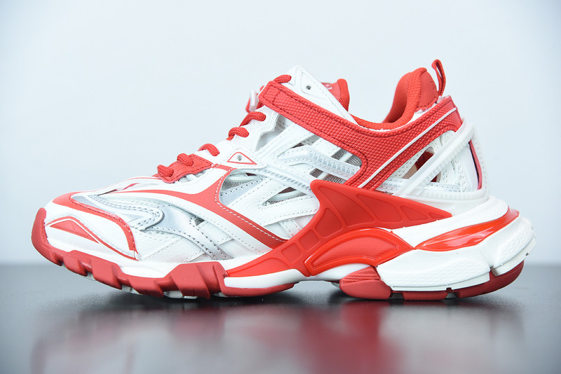 bc track sneaker