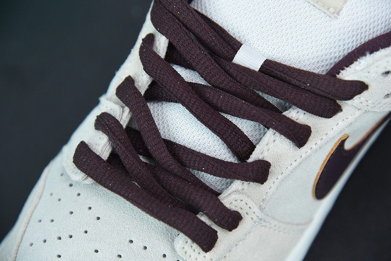 nike sb dunk low desert sand mahogany bq6817-004