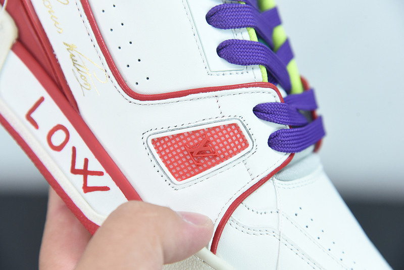 lvt sneakers