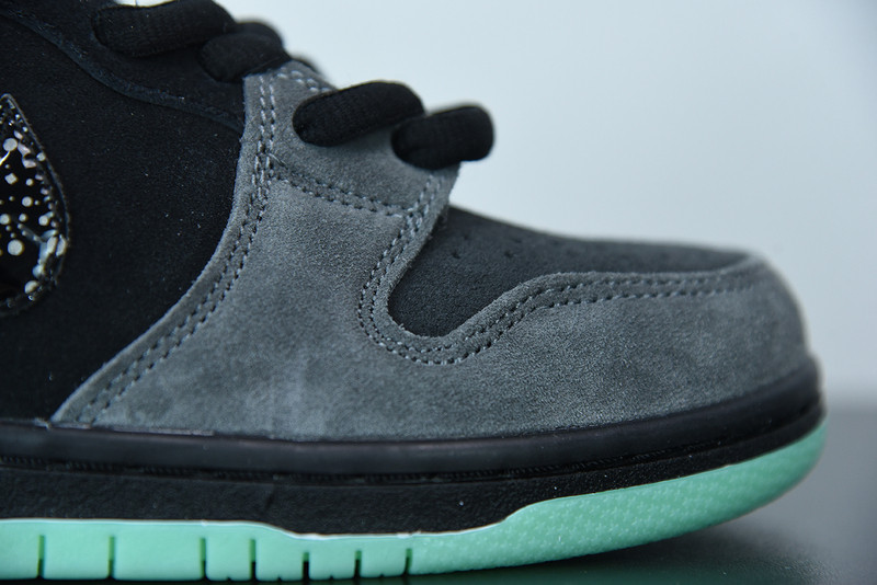 nike dunk high premium sb