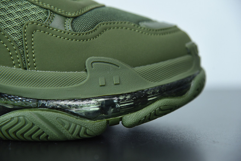 bc triple s trainer