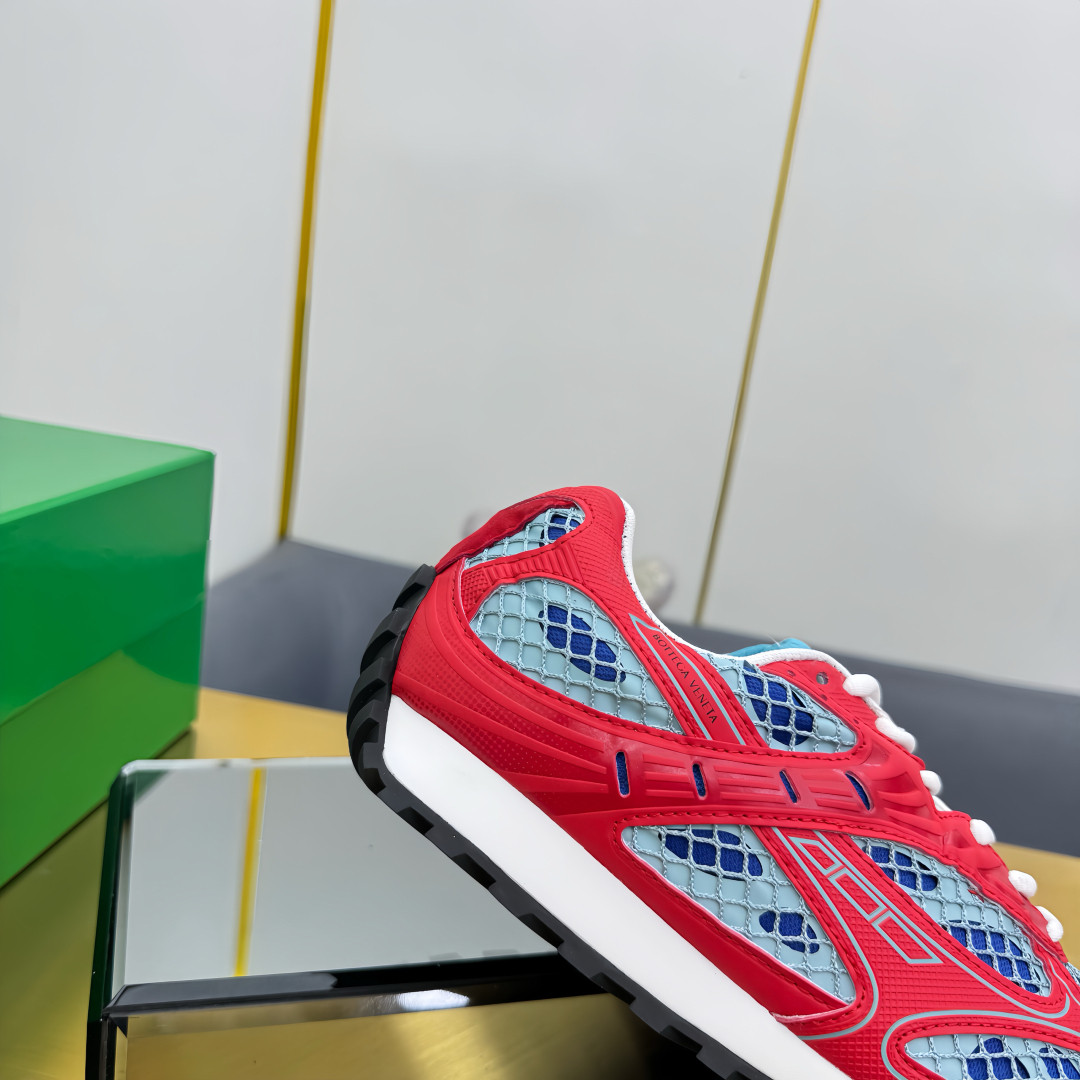 b0tt*ga Ven*ta orbit sneaker