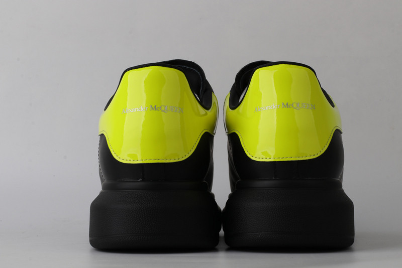 alexer mceen sneakers