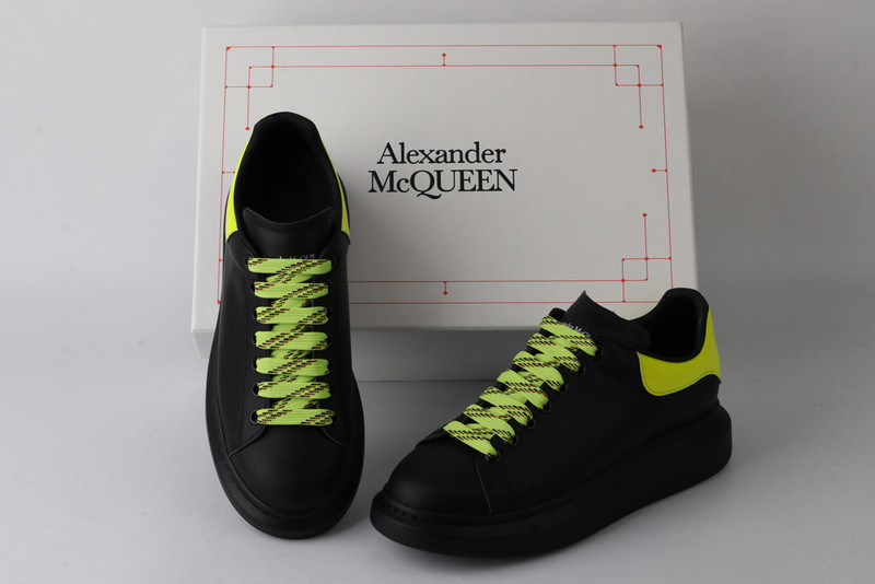 alexer mceen sneakers