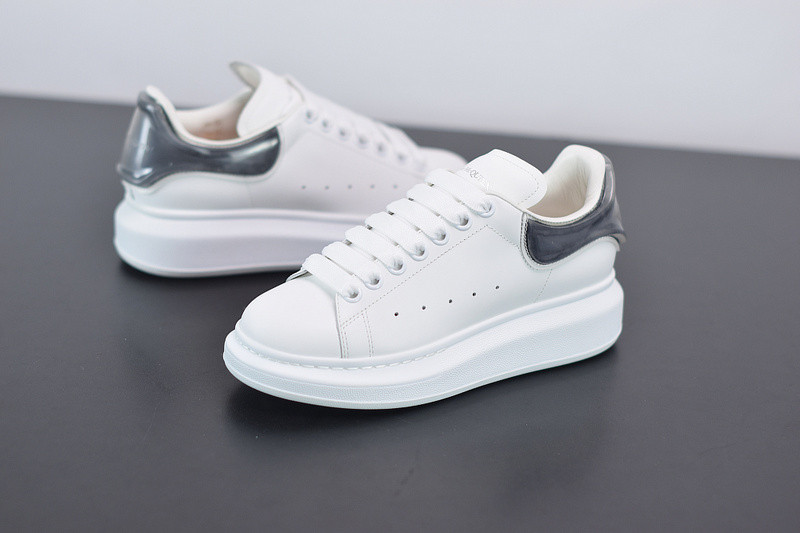 alexer mceen sneakers