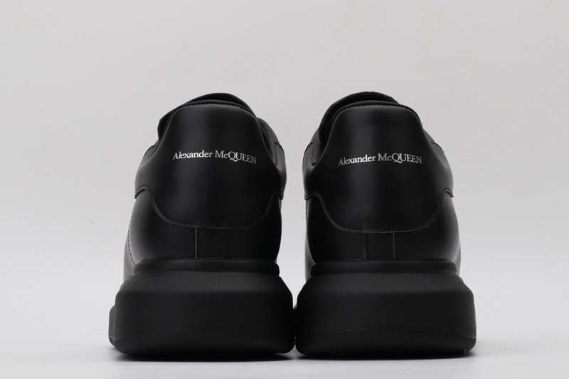 alexer mceen sneakers