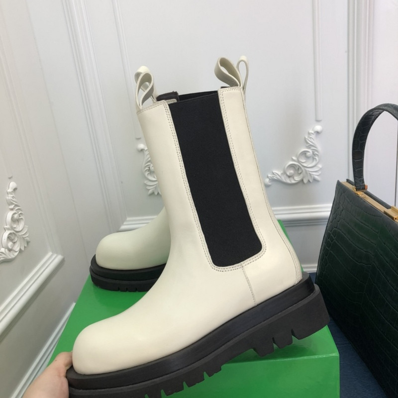 Bo*te*ga ve*ne*ta sneaker