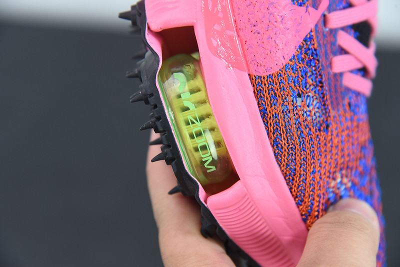 of x air zoom tempo next%