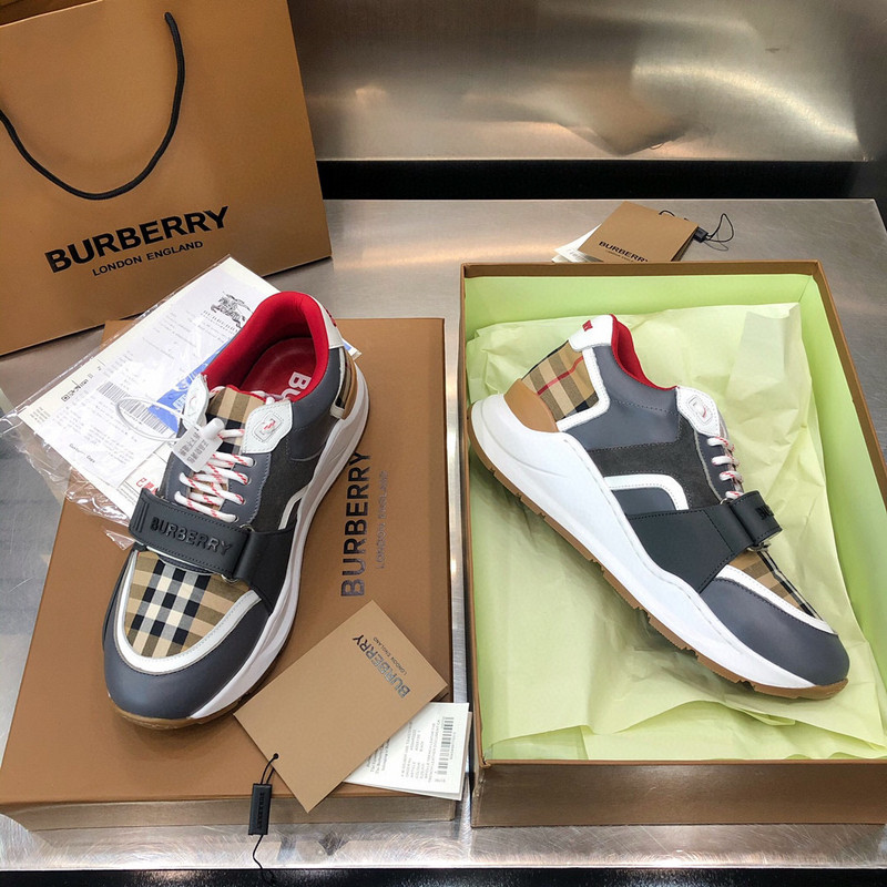 B**rry sneaker