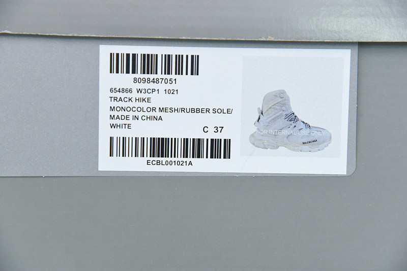 bc track sneaker