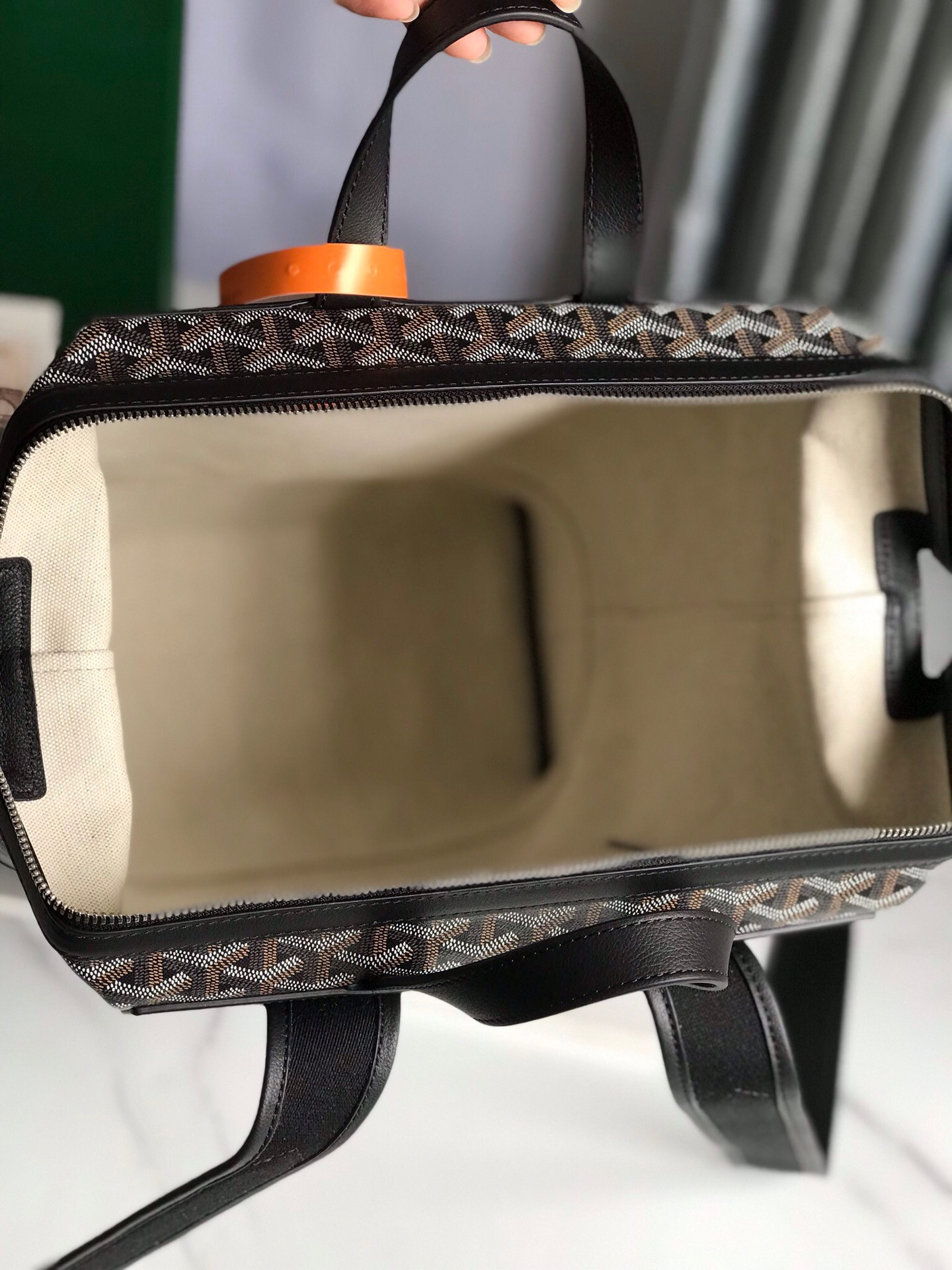 G09ard purse