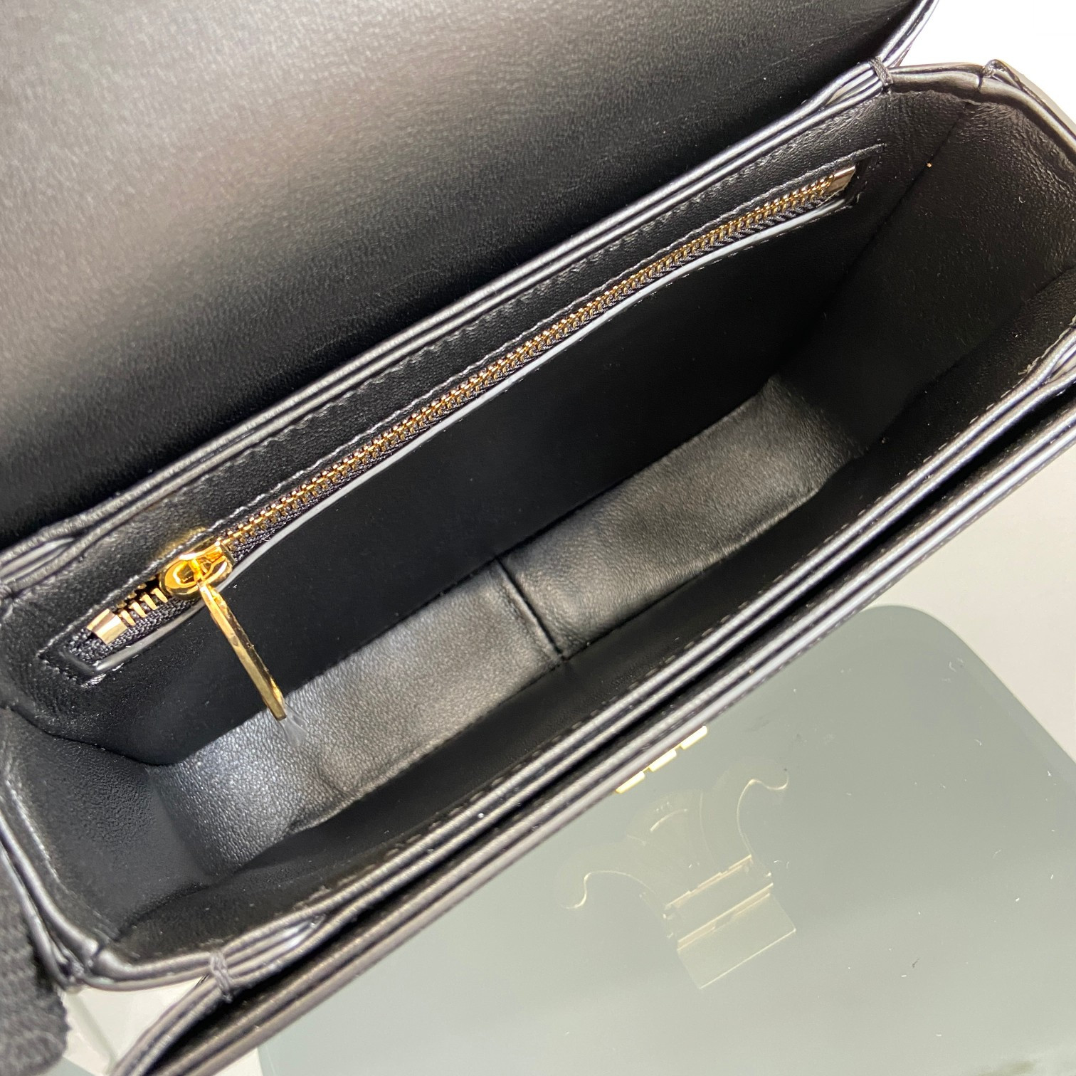 Ce1i*e BAG