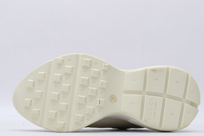 g*u*i rhyton sneaker