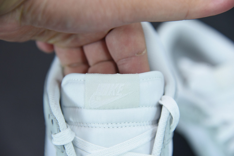 nike dunk low “photon dust” (w) dd1503-103