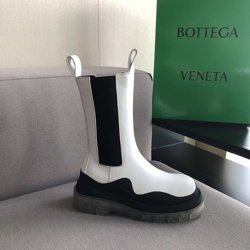 Bo*te*ga ve*ne*ta sneaker